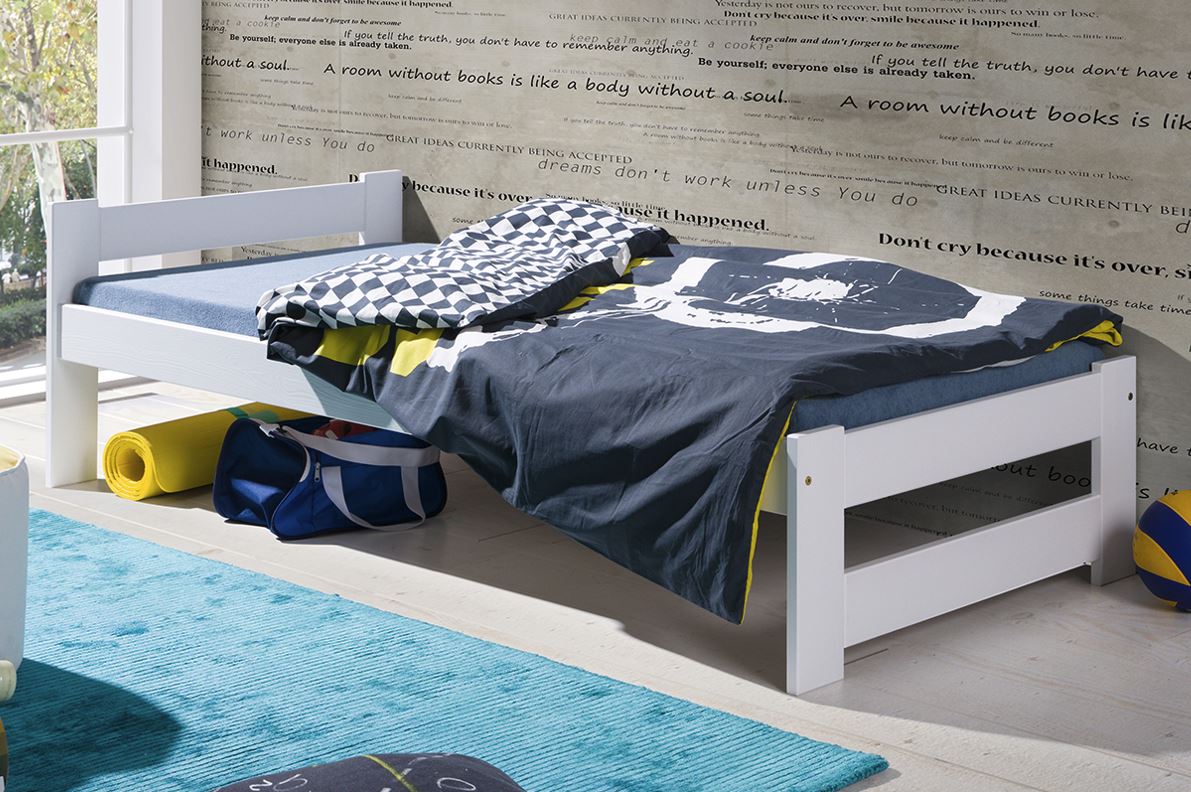 Detská posteľ z masívu borovice MATĚJ - 200x90 cm - biela
