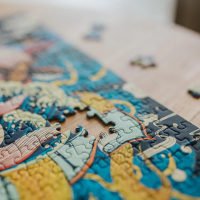 TREFL Puzzle UFT Velvet Soft Touch: Nespútaný svet života 500 dielikov