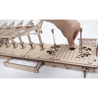 UGEARS 3D puzzle Železničná stanica 196 dielikov