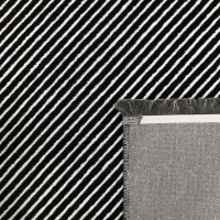 Kusový koberec MONDO 01 - čiernobiely