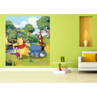 Detská fototapeta DISNEY - Medvedík PÚ s kamarátmi na výprave - 180x202 cm