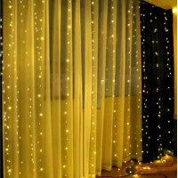 Svetelný záves s diaľkovým ovládačom 300 LED USB - teplá biela