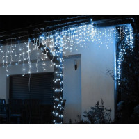 Vianočné dekoračné osvetlenie - cencúle 300 LED - studená biela
