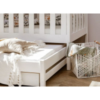 Detská poschodová posteľ z masívu borovice EMIL s prístelkou a šuplíky - 200x90 cm - prírodná