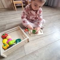 Drevená zelenina na krájanie
