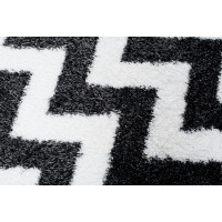 Kusový koberec Shaggy OPTIMAL Cik cak - čierny/biely