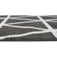 Kusový koberec BALI Triangles - tmavo šedý/biely