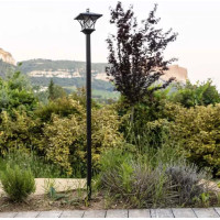 Solárna záhradná lampa - lampáš