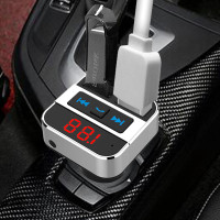 Solight FM transmitter s bluetooth pripojením do auta, 2x USB + handsfree