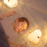 Nočná LED lampička - MAČIČKA