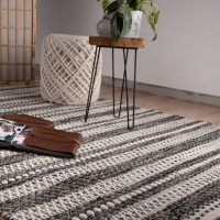 Ručne viazaný kusový koberec Jaipur 335 Grey