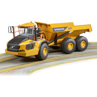 Bruder Kĺbový Dumper Volvo A60H v mierke 1:16