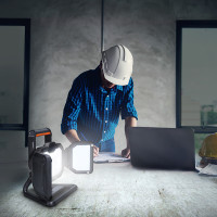 Solight LED reflektor 30W, prenosný, nabíjací, 3000lm, oranžovo-čierny
