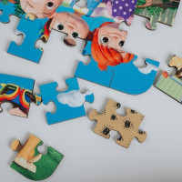 TREFL Drevené puzzle Cocomelon: Veselý Cocomelon 24 dielikov
