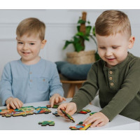 TREFL Drevené puzzle Cocomelon: Veselý Cocomelon 24 dielikov