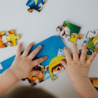 TREFL Drevené puzzle Tlapková patrola: Roztomilý tím psov 24 dielikov