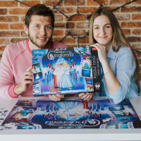 TREFL Puzzle Premium Plus Iconic Moments: Popoluška 1000 dielikov