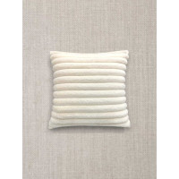 Obliečka na vankúš ABBY 45x45 cm - imitácia kožušiny - ecru/krémová