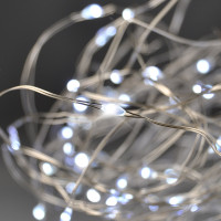 Solight vianočná reťaz strieborná, 50x mini LED, 5m, 3 x AA, studené svetlo