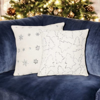 Obliečka na vankúš SPARKLE Vločky - imitácia kožušiny - 45x45 cm - biela/strieborná
