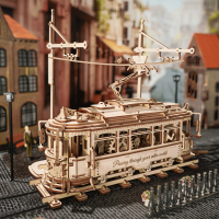 ROBOTIME Roker 3D drevené puzzle Električka 374 dielikov