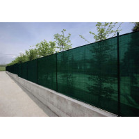 Tieniaca plachta 135 g/m2 - 1,5x50 m - tmavo zelená