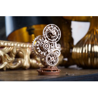 UGEARS 3D puzzle Steampunkové hodiny 2.0, 40 dielikov