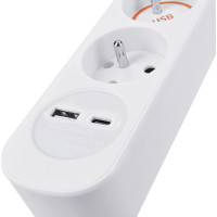 Solight 3z predlžovací prívod s USB A+C nabíjačkou 2.4A, 2m, 3 x 1mm2, biely, vypínač