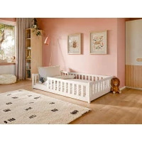 Detská Montessori posteľ z masívu borovice BETTY - 200x120 cm - BIELA