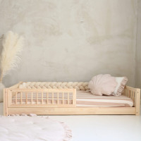 Detská Montessori posteľ z masívu borovice BASIC - 160x80 cm