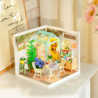ROBOTIME Rolife DIY House: Zimná záhrada s LED osvetlením 151 dielikov