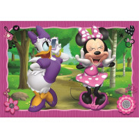 CLEMENTONI Puzzle Minnie a Daisy na prechádzke MAXI 24 dielikov