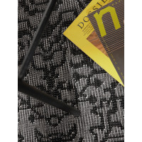 Kusový koberec Duet Kona Black/White kruh - na von aj na doma