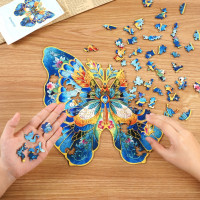 RoboTime Drevené puzzle Motýľ Morpho Helena