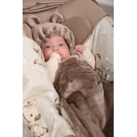 Plyšová zavinovačka s kapucňou BABYMAM do autosedačky - Béžová žirafa/cappuccino