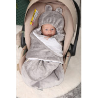 Plyšová zavinovačka s kapucňou BABYMAM do autosedačky - Let lastovičkou/sivá