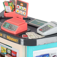 Pokladňa v supermarkete s nákupným vozíkom
