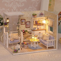 Miniatúra domčeka Obývacia izba retro s LED osvelením