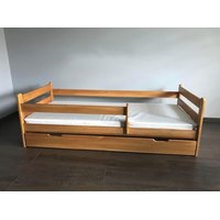 Detská posteľ z masívu DP 025 - jelša