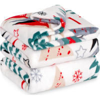 Vianočná deka MAGIC FOREST 130x160 cm - Farebné stromčeky