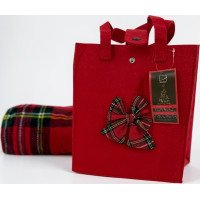 Deka LUXE Winter Moment v darčekovom balení 120x180 cm - červená/károvaná