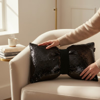 Dekoračný vankúš GLAM SHINE 30x50 cm - čierny/grafitový