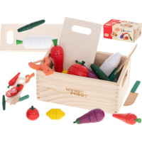 Drevená krájacia zelenina v krabici s príslušenstvom Drevená krájacia zelenina v krabici s príslušenstvom