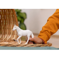 SCHLEICH Horse Club® 13959 Kôň Camarillo - kobyla