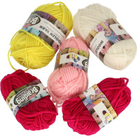 Pletací stroj s príslušenstvom