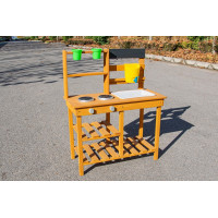 2Kids Toys Drevená záhradná kuchynka s drezom