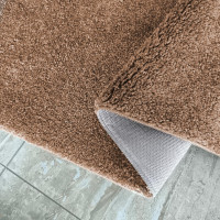 Moderný koberec SHAGGY CAMIL - svetlo hnedý