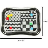 Nafukovacia vodná podložka s kontrastnými čiernobielymi vzormi - 65 cm x 50 cm