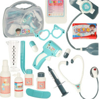 Doktorská súprava v kufríku so zvukmi a svetlom