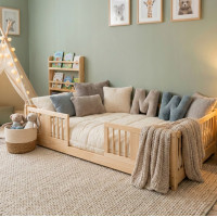 Detská Montessori posteľ z masívu borovice LUNA - 200x90 cm